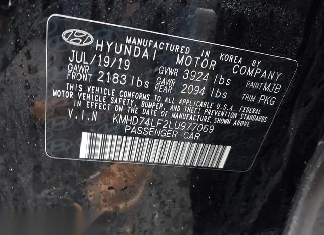 KMHD74LF2LU977069 2020 2020 Hyundai Elantra- SE 9