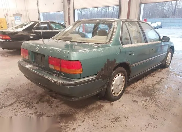 1HGCB7579PA137918 1993 1993 Honda Accord- EX 4