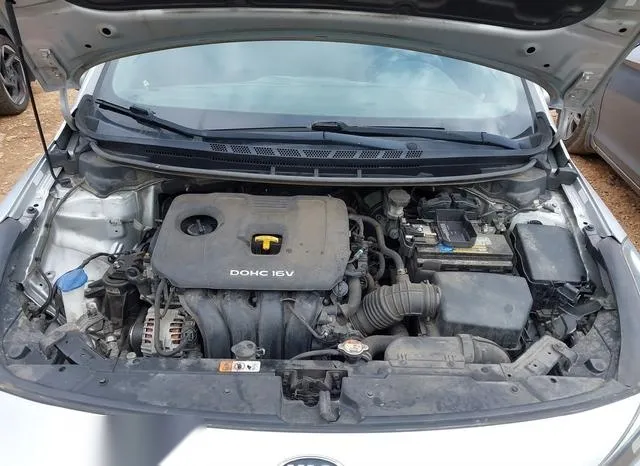 3KPFK4A72JE184387 2018 2018 KIA Forte- LX 10