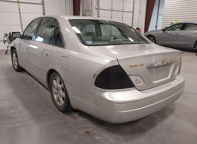 4T1BF28B61U124207 2001 2001 Toyota Avalon- Xls 3