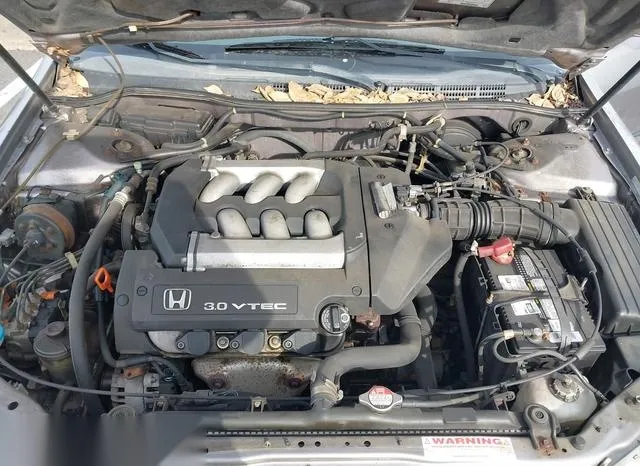 1HGCG1644YA003371 2000 2000 Honda Accord- 3-0 LX 10