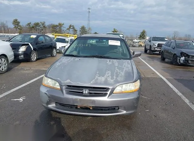 1HGCG1644YA003371 2000 2000 Honda Accord- 3-0 LX 6