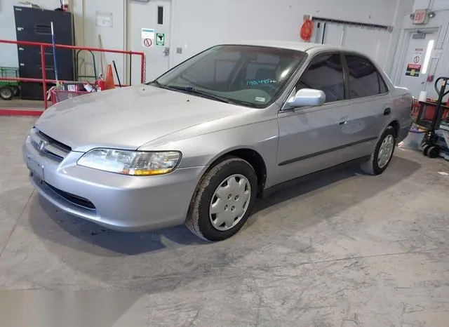 1HGCG5647WA208073 1998 1998 Honda Accord- LX 2