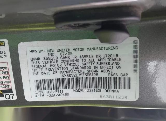 1NXBR32E95Z566128 2005 2005 Toyota Corolla- LE 9