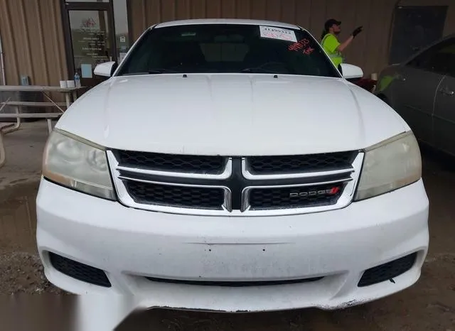 1B3BD1FB8BN558908 2011 2011 Dodge Avenger- Mainstreet 6