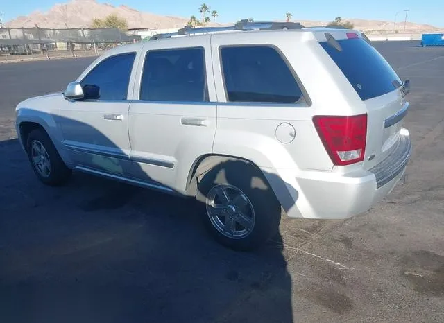 1J8HS68206C233110 2006 2006 Jeep Grand Cherokee- Overland 3