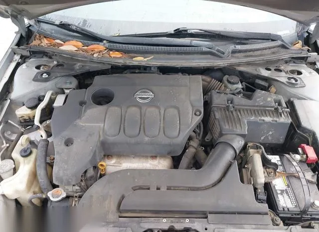 1N4AL21E68N560904 2008 2008 Nissan Altima- 2-5 S 10