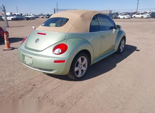 3VWSF31Y67M415499 2007 2007 Volkswagen New Beetle- 2-5 4