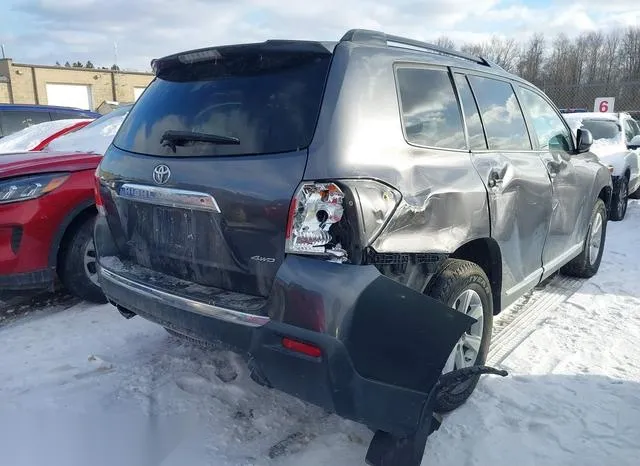 5TDBK3EH3BS092630 2011 2011 Toyota Highlander- SE 6