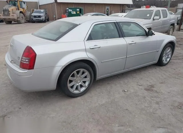 2C3KA63H56H108746 2006 2006 Chrysler 300C 4