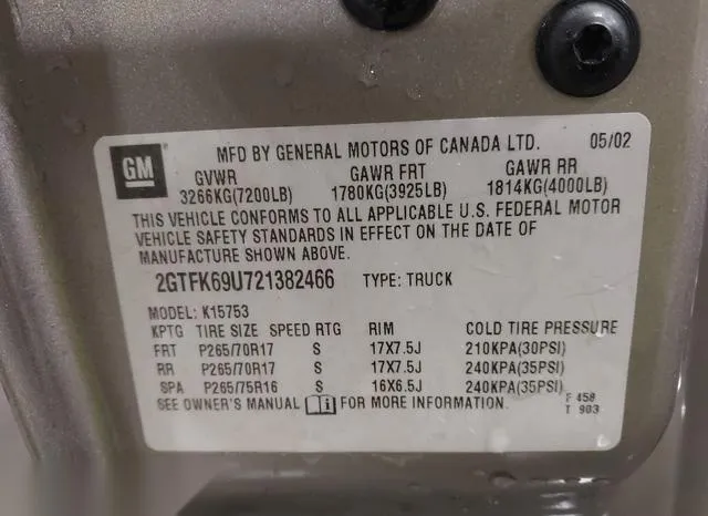 2GTFK69U721382466 2002 2002 GMC Sierra- 1500 Denali 9