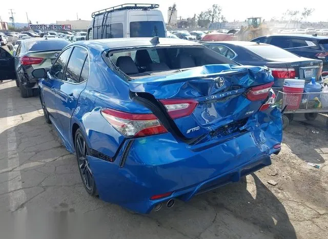 4T1B61HK8JU031943 2018 2018 Toyota Camry- Xse 3