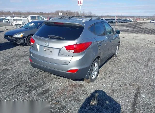 KM8JUCAC0DU620960 2013 2013 Hyundai Tucson- Gls 4