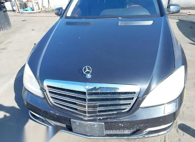 WDDNG7DB2DA501015 2013 2013 Mercedes-Benz S 550 6