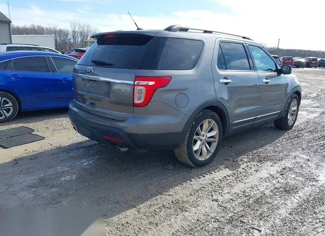 1FMHK7D82CGA16438 2012 2012 Ford Explorer- Xlt 4