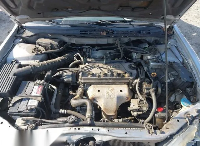 1HGCG56451A068730 2001 2001 Honda Accord- 2-3 LX 10