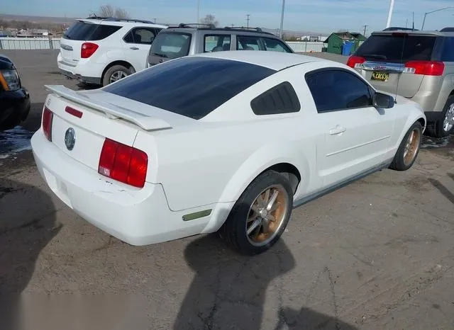 1ZVFT80N265161082 2006 2006 Ford Mustang- V6 4