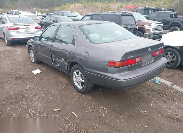 4T1BG22K2WU284131 1998 1998 Toyota Camry- LE 3