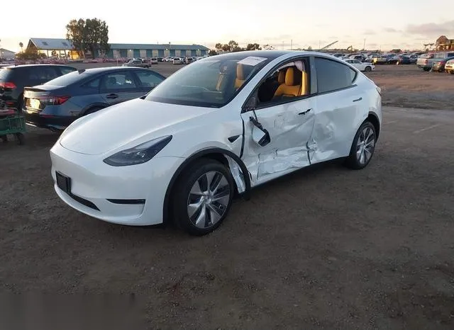 7SAYGDEE7RA254359 2024 2024 Tesla Model Y- Long Range Dual 2