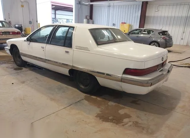 1G4BN5372NR465961 1992 1992 Buick Roadmaster 3