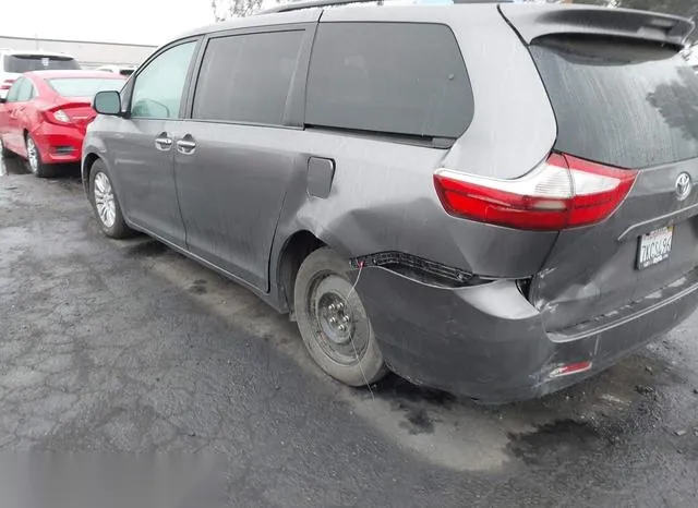 5TDYK3DC6FS555740 2015 2015 Toyota Sienna- Xle 8 Passenger 3