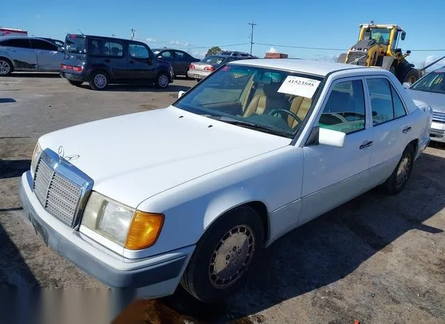 WDBEA30D6NB624256 1992 1992 Mercedes-Benz 300- E 2