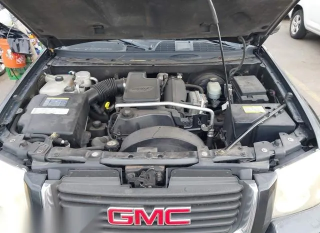 1GKDT13S352258833 2005 2005 GMC Envoy- Sle 10