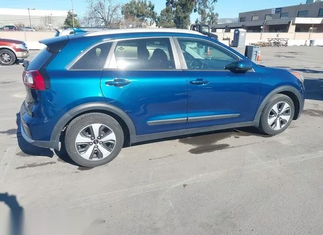 KNDCB3LCXH5075222 2017 2017 KIA Niro- LX 4