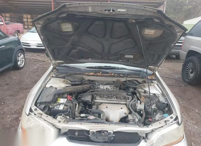 1HGCG5648XA156065 1999 1999 Honda Accord- LX 10