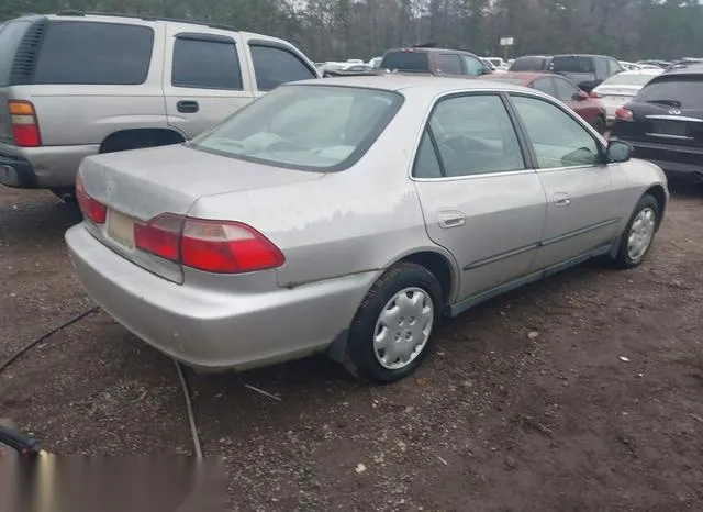 1HGCG5648XA156065 1999 1999 Honda Accord- LX 4