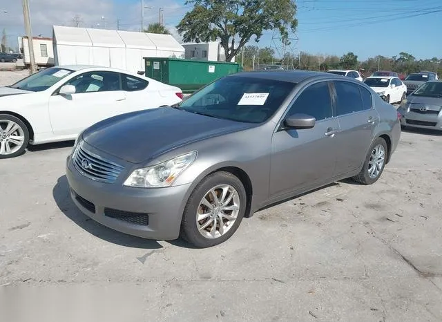 JNKCV61E19M308570 2009 2009 Infiniti G37- Journey 2