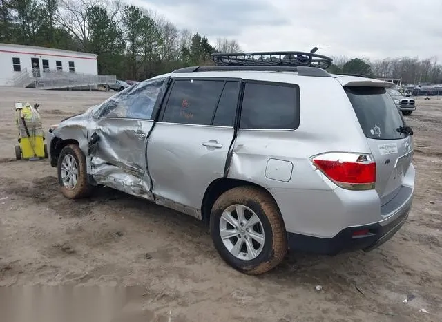 5TDZK3EH4DS113437 2013 2013 Toyota Highlander- Se V6 3