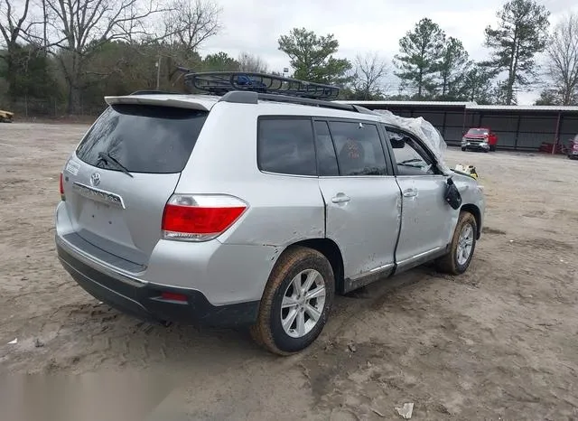 5TDZK3EH4DS113437 2013 2013 Toyota Highlander- Se V6 4