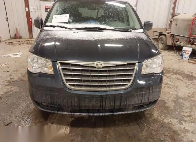 2A8HR54PX8R687463 2008 2008 Chrysler Town and Country- Touring 6