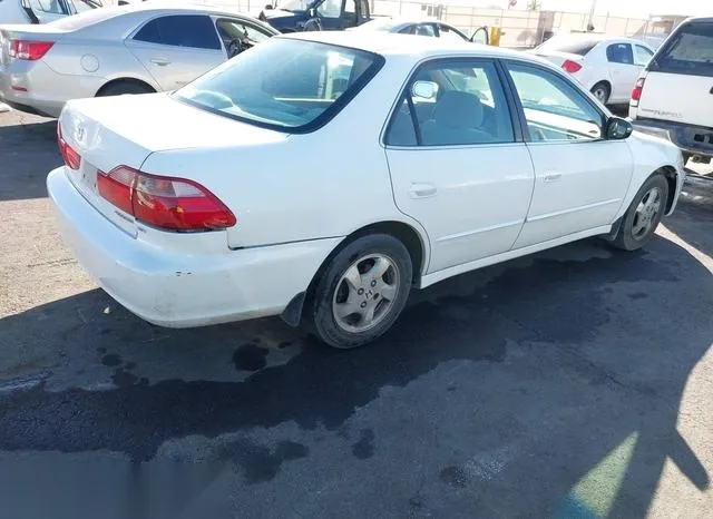 1HGCG5657WA053761 1998 1998 Honda Accord- EX 4