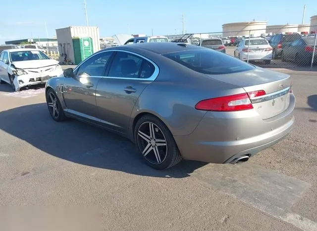 SAJWA0FB4BLR98754 2011 2011 Jaguar XF 3