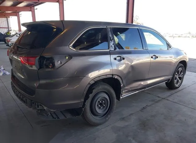 5TDZZRFH8KS356954 2019 2019 Toyota Highlander- LE 4