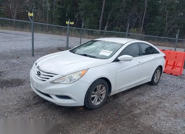 5NPEB4AC6DH755212 2013 2013 Hyundai Sonata- Gls 2