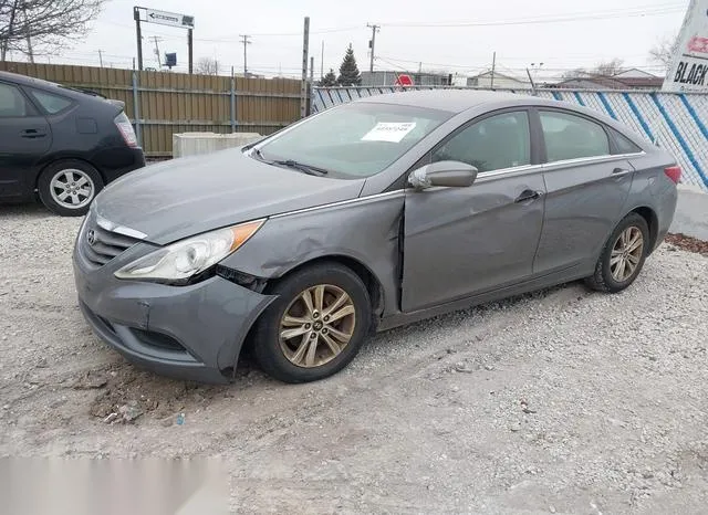 5NPEB4AC7BH226252 2011 2011 Hyundai Sonata- Gls 2