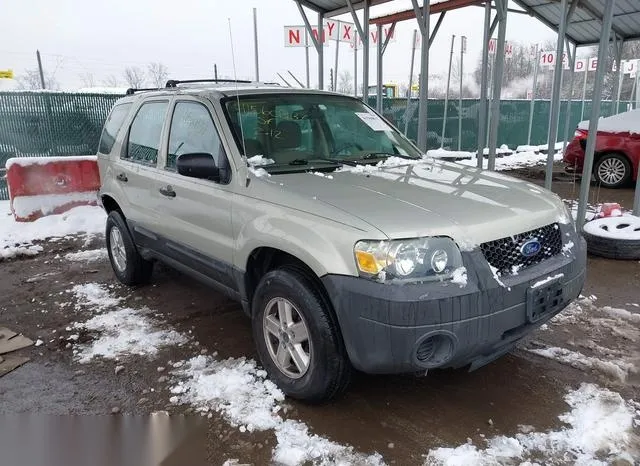 1FMYU02Z15KA01717 2005 2005 Ford Escape- Xls 1