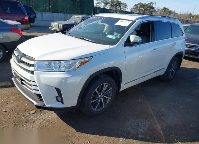 5TDJZRFH2HS520382 2017 2017 Toyota Highlander- Xle 2