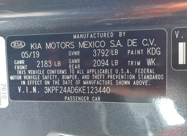 3KPF24AD6KE123440 2019 2019 KIA Forte- Lxs 9