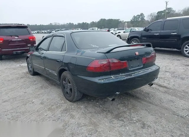 1HGCG1659WA070103 1998 1998 Honda Accord- EX 3