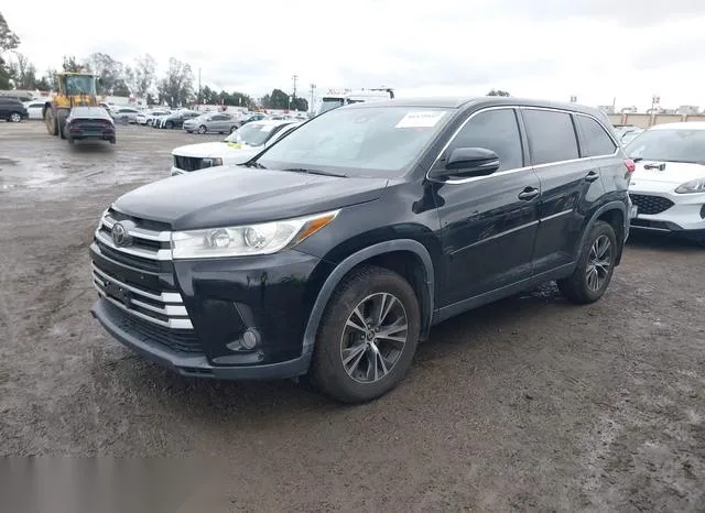 5TDZZRFH9KS356784 2019 2019 Toyota Highlander- Le Plus 2