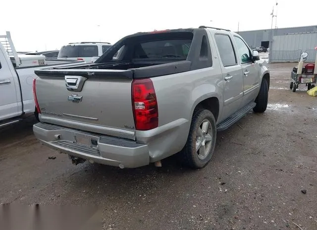 3GNEC12007G155273 2007 2007 Chevrolet Avalanche 1500- Ltz 4