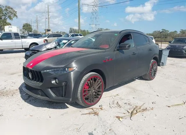 ZN661ZUT3NX389424 2022 2022 Maserati Levante- Trofeo 2