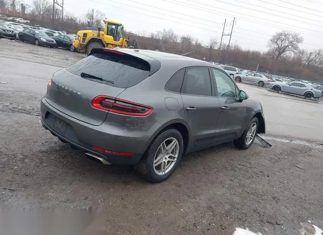 WP1AA2A58JLB20506 2018 2018 Porsche Macan 4