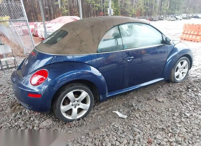 3VWSF31Y66M320746 2006 2006 Volkswagen New Beetle- 2-5 4