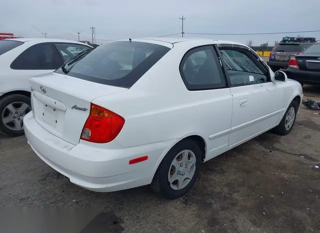 KMHCG35C45U327283 2005 2005 Hyundai Accent- Gls/Gt 4