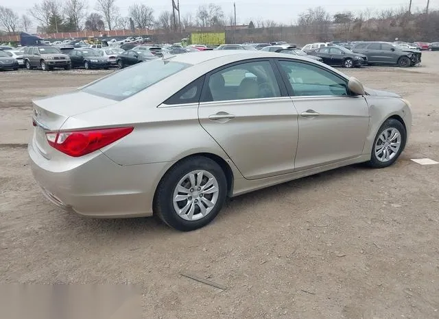 5NPEB4AC4BH060546 2011 2011 Hyundai Sonata- Gls 4